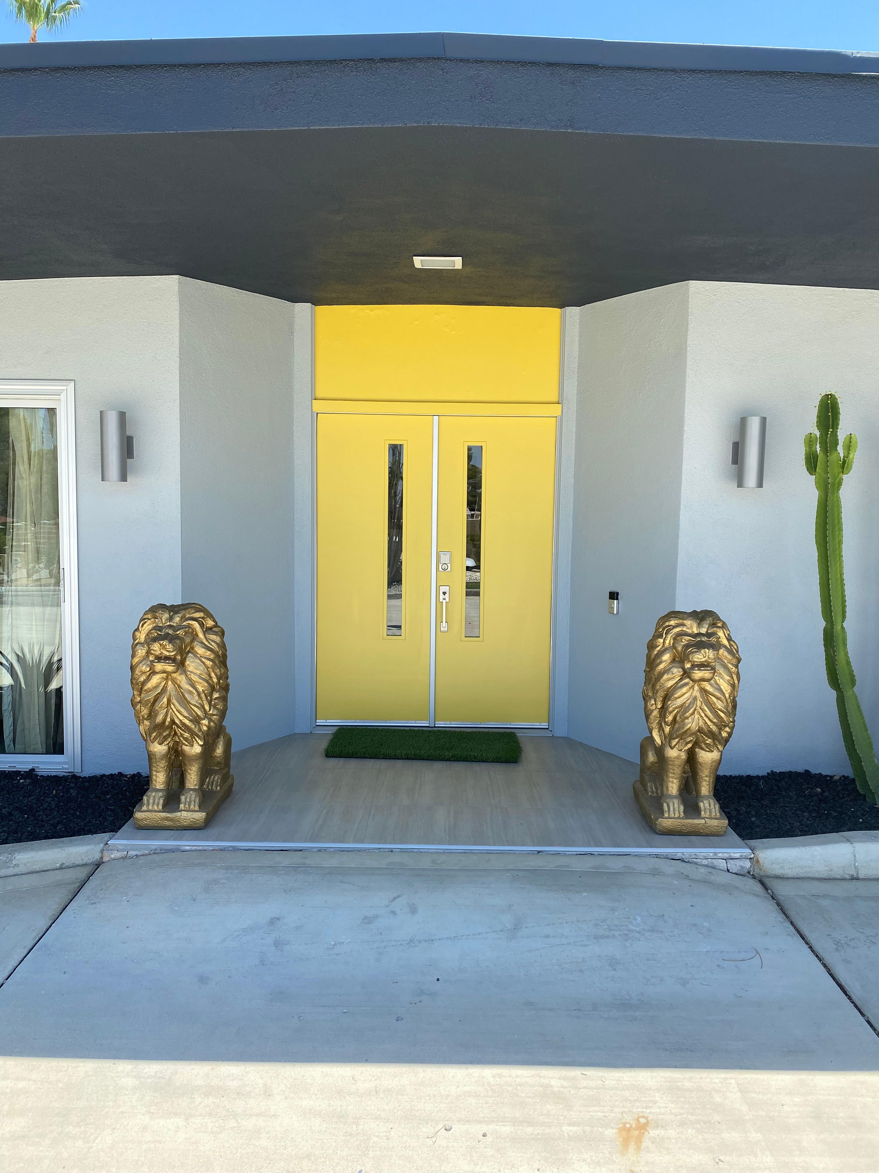 Front door paint makes a great look