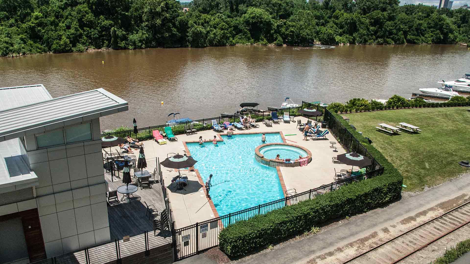 Riverwalk at Rocketts Landing Photo