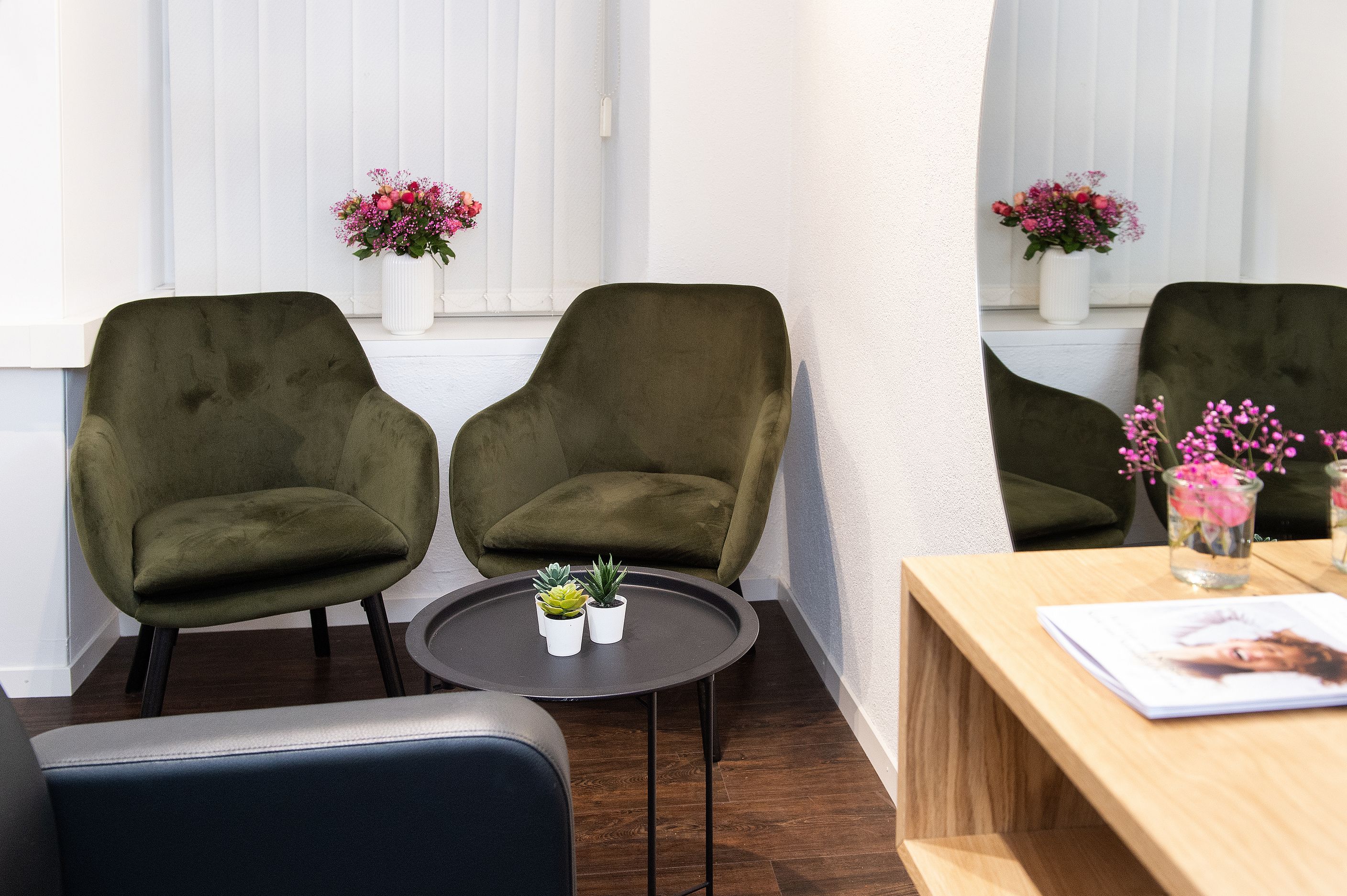 Bilder Hair & Beauty Perücken Zürich
