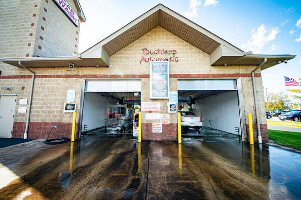 Images Montrose Laserwash