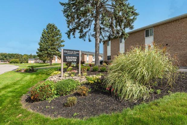 Images Glenbrook Manor Apartment Homes