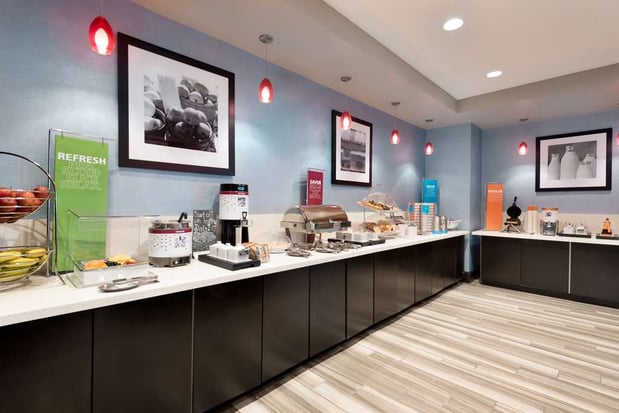 Images Hampton Inn Spring Hill