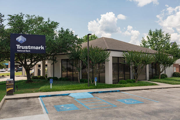 Images Trustmark Mortgage