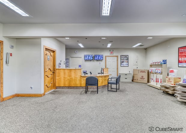 Images CubeSmart Self Storage