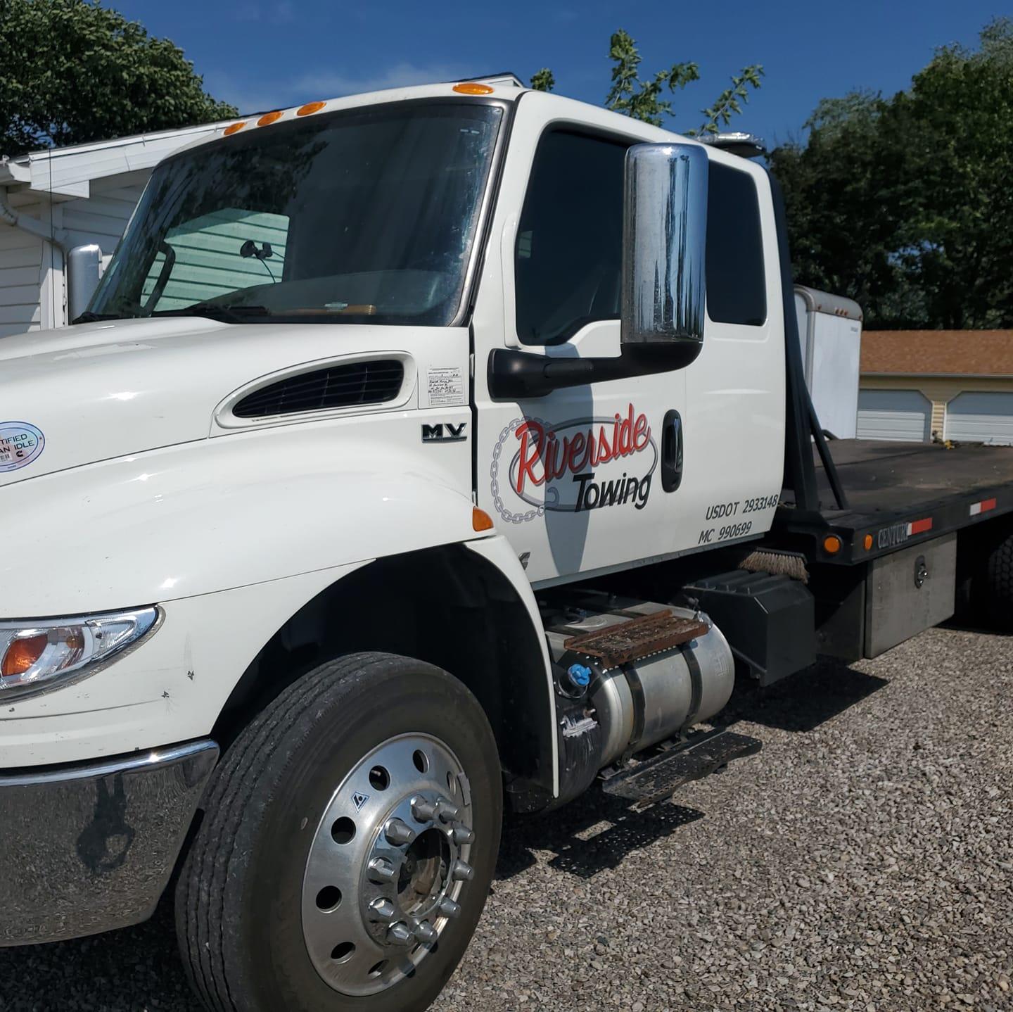 For a towing service you can trust, call now!