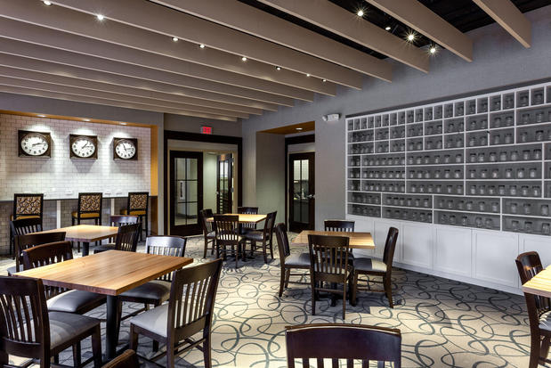 Images Holiday Inn Chicago North-Evanston by IHG