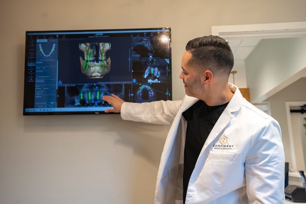 Images Confident Smiles & Implants