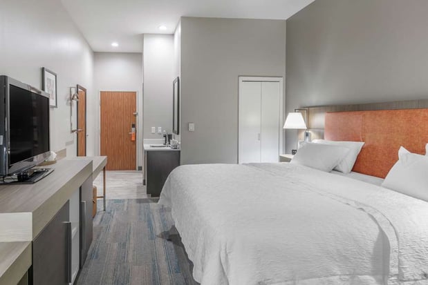 Images Hampton Inn Brownwood