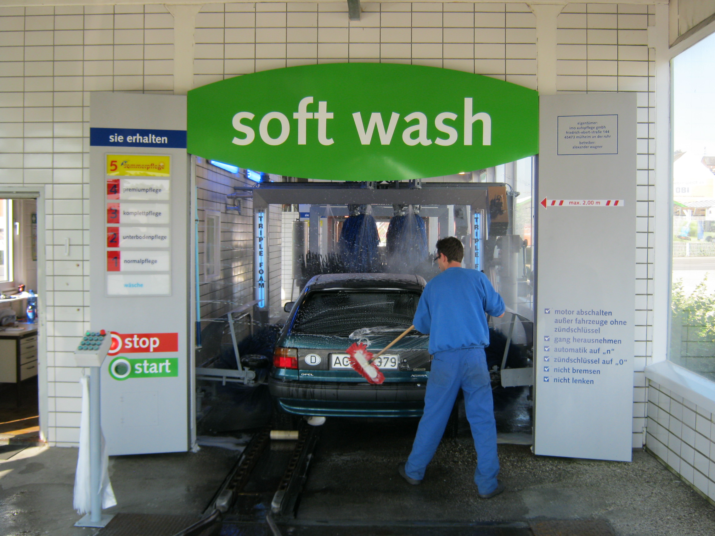 IMO Car Wash, Königsbenden 54 in Eschweiler