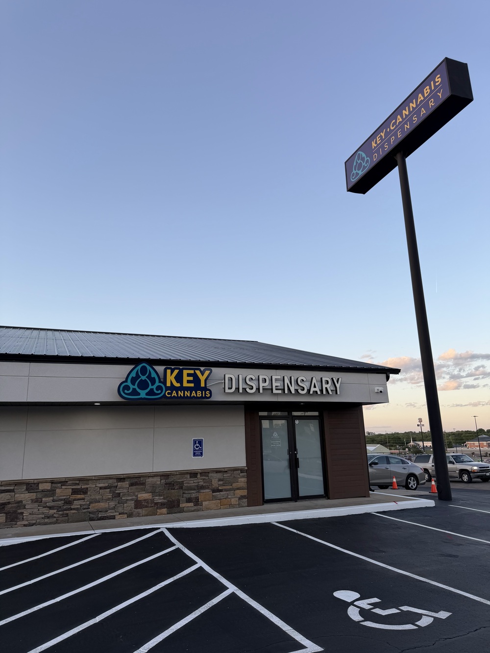 Key Cannabis Dispensary Desloge
