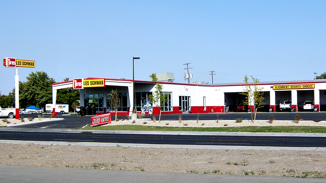 Les Schwab Tire Center