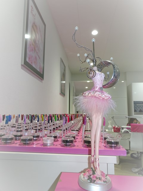 Pearl Professional Nail System, Lyssachstrasse 113c in Burgdorf