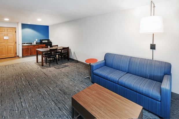 Images Holiday Inn Express & Suites Tulsa S Broken Arrow Hwy 51 by IHG