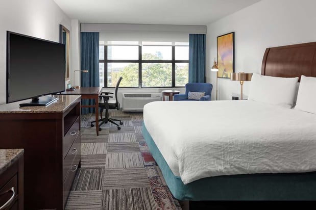 Images Hilton Garden Inn Atlanta Perimeter Center