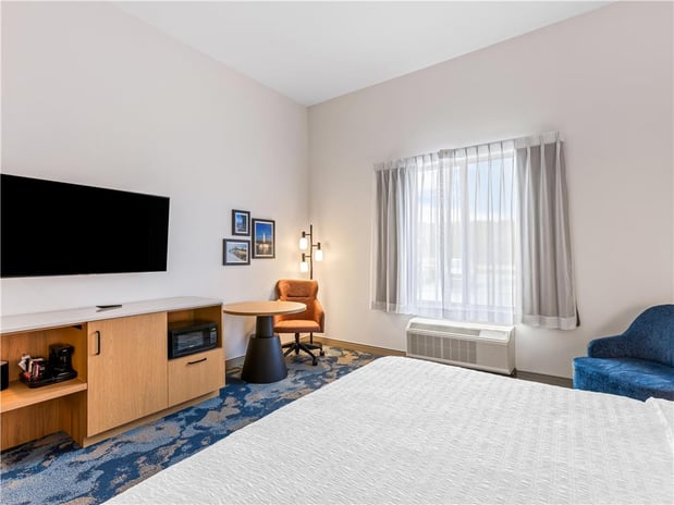 Images Hampton Inn St Ignace Lakefront Mackinac