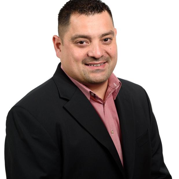 Lorenzo Valdivia Jr - State Farm Insurance Agent Logo
