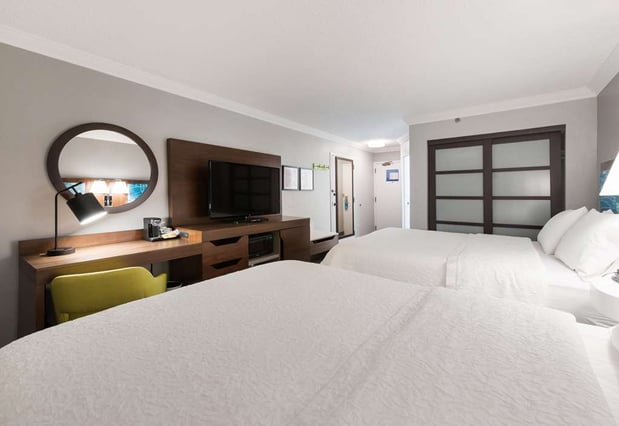 Images Hampton Inn & Suites Chicago/Hoffman Estates