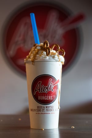Images Aioli Gourmet Burgers - 32nd & Shea