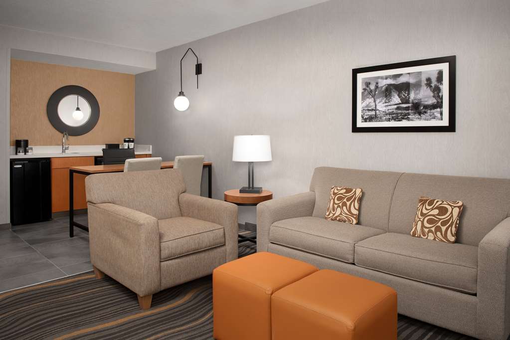 Guest room