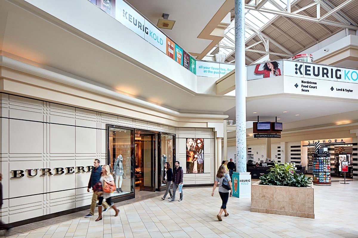 Burlington Mall, Burlington Massachusetts ()  LocalDatabase.com