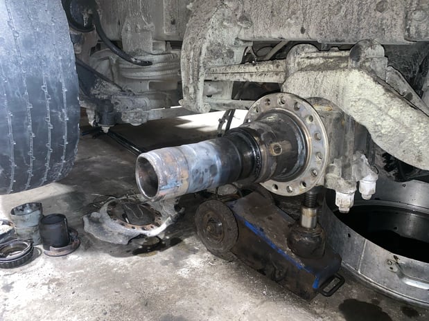 Images Momentum Axle & Spindle Repair