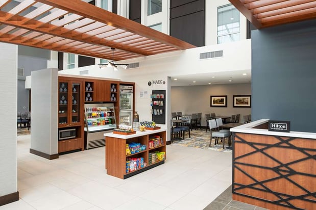 Images DoubleTree by Hilton Madison East