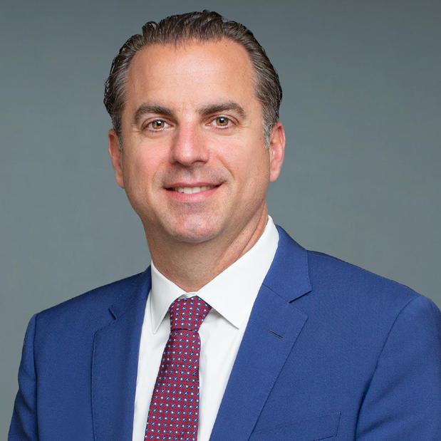 Images James Tsiakos, MD