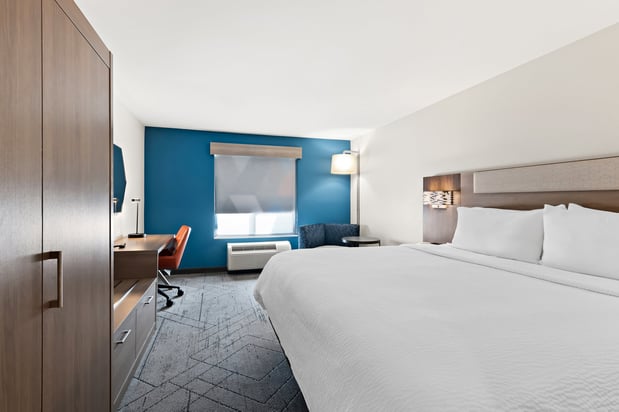 Images Holiday Inn Express & Suites Perry by IHG