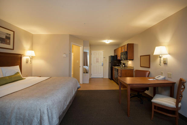 Images Candlewood Suites Fort Worth/West, an IHG Hotel