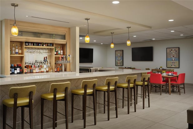 Images Hilton Garden Inn Phoenix North Happy Valley