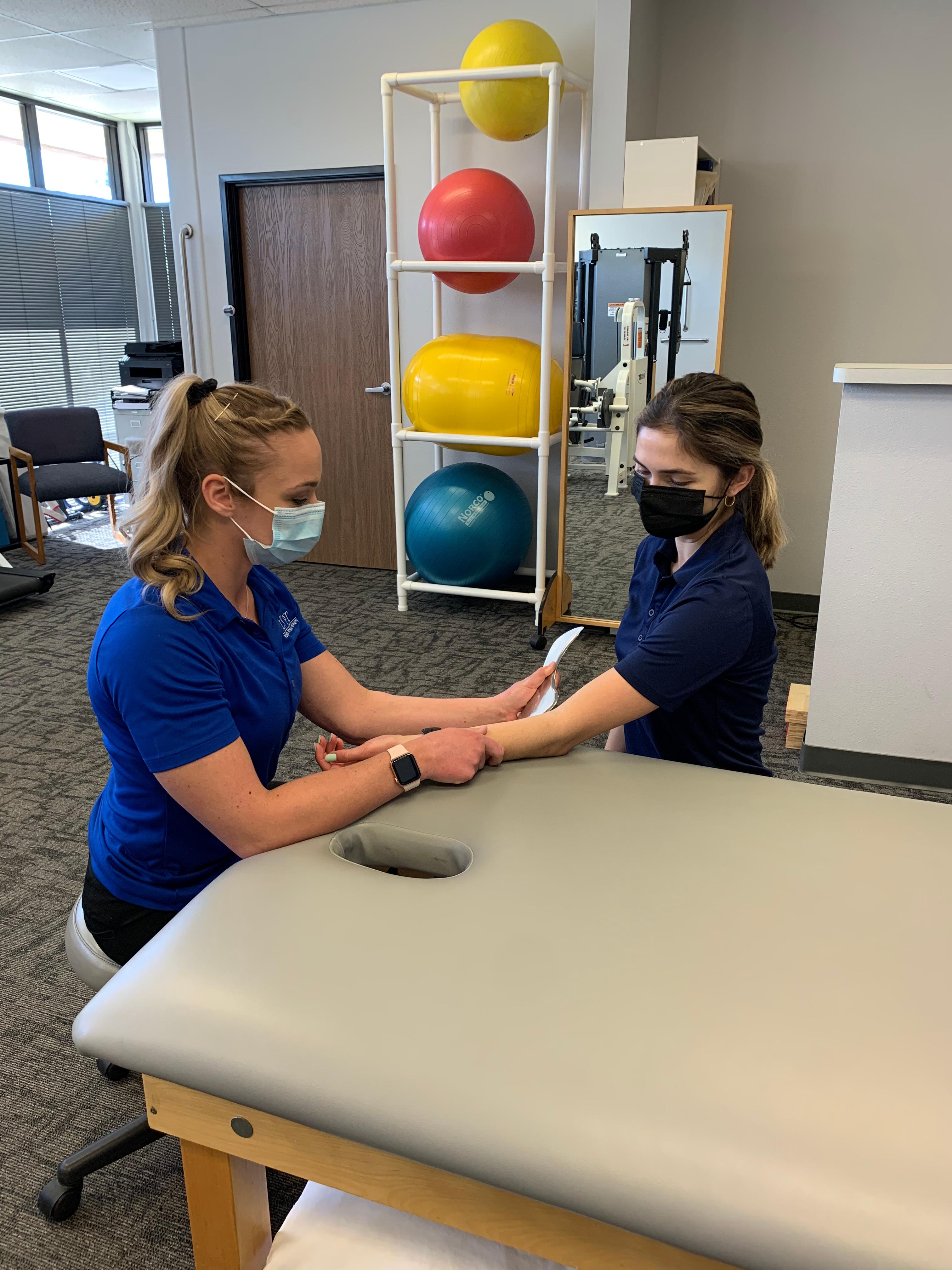 Yorba Linda Physical Therapy is a proud affiliate of California Rehabilitation and Sports Therapy located at
16615 Yorba Linda Blvd., Yorba Linda, CA