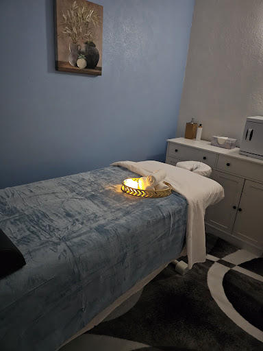 Images Kiki's massage LLC.
