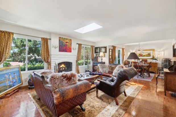 Images Stafford Real Estate Group | Compass