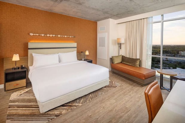 Images Hotel Melby Downtown Melbourne, Tapestry Collection by Hilton