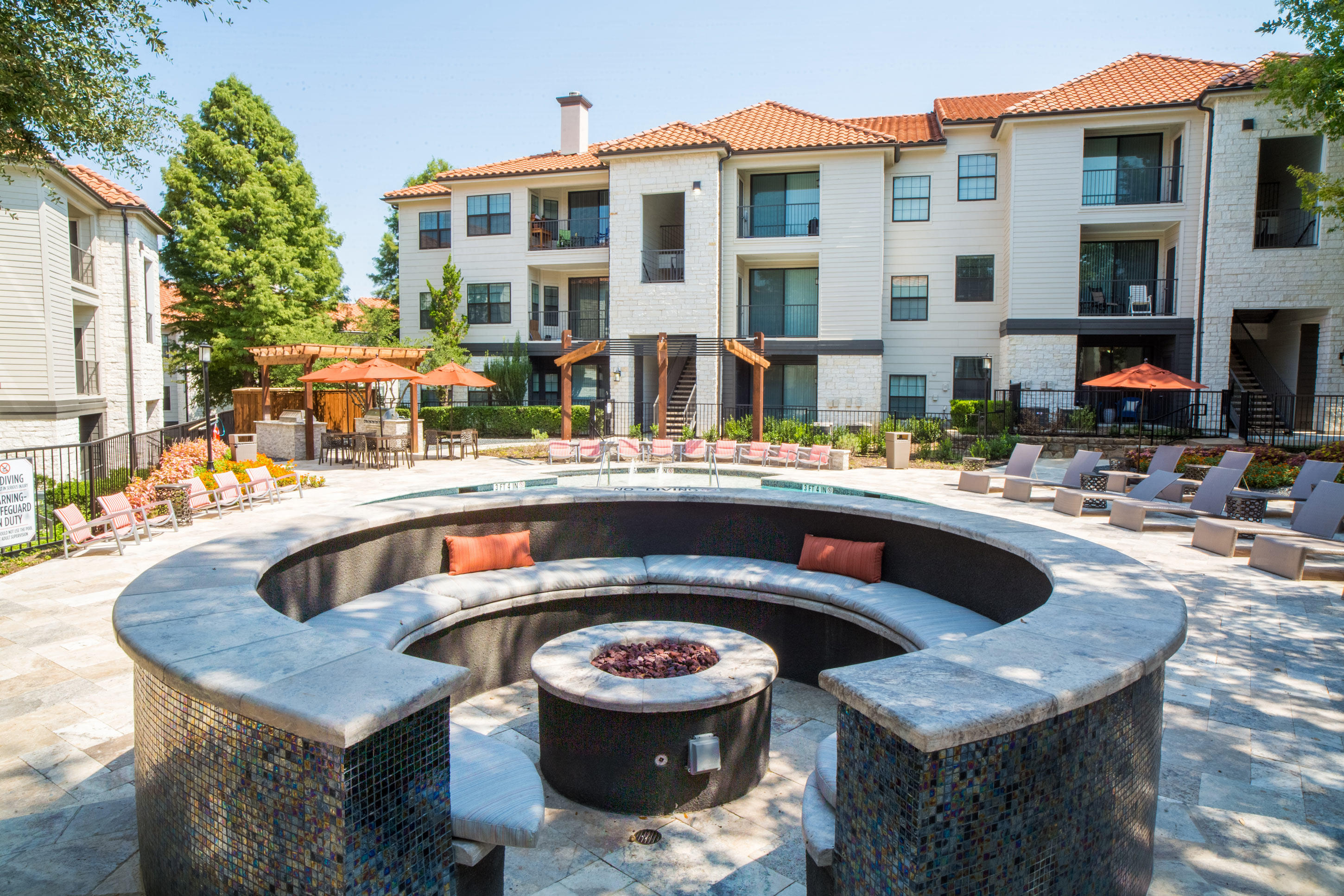 Aleo At North Glen Apartments Reviews Aleo At North Glen Apartments Reviews
