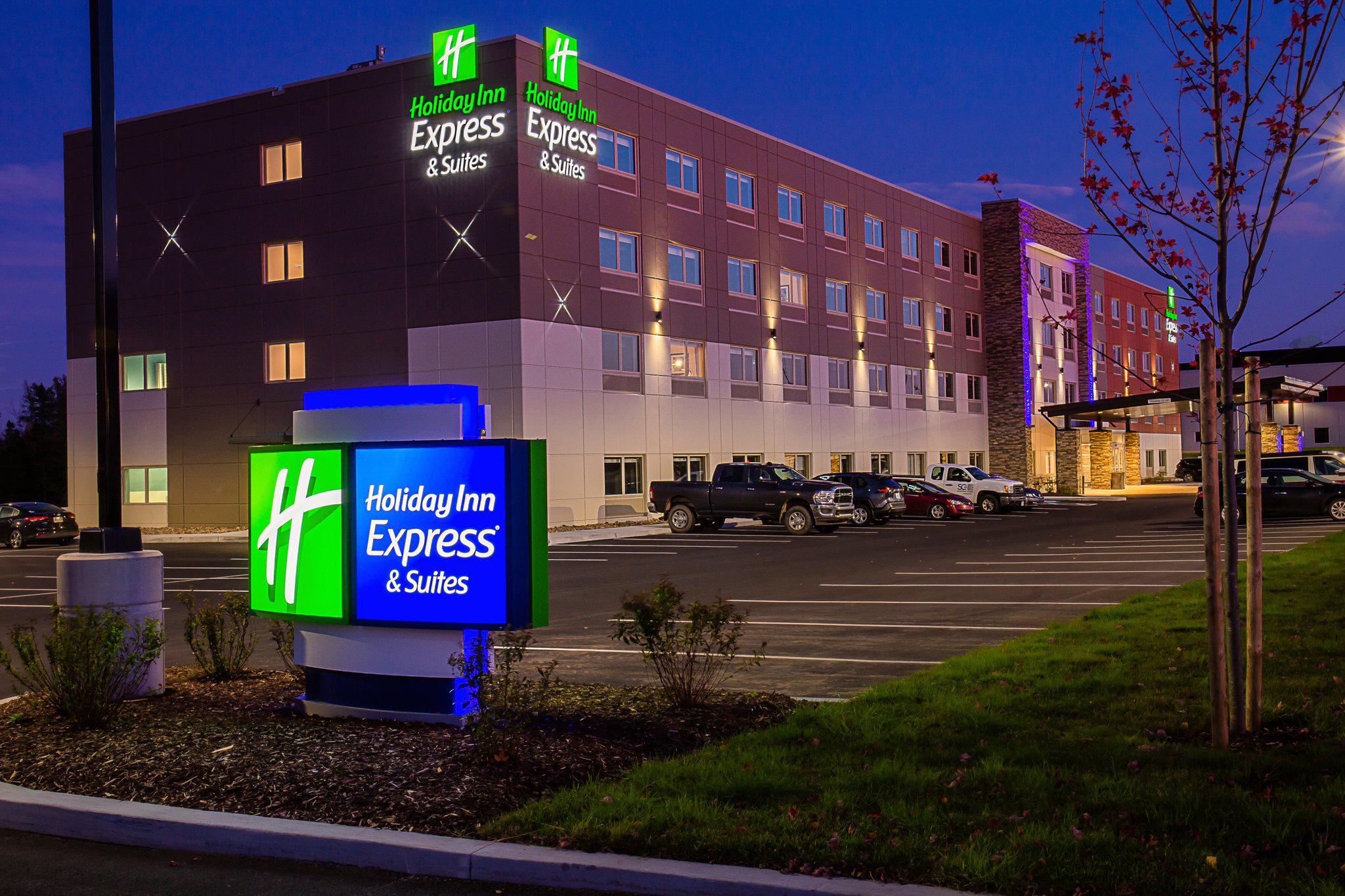 Holiday Inn Express & Suites Halifax – Dartmouth in Dartmouth, 335 John