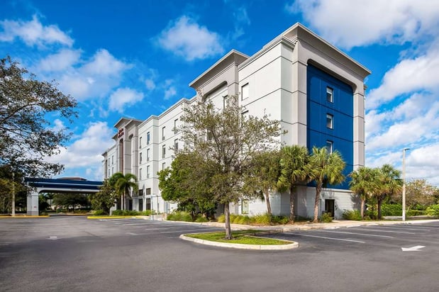 Images Hampton Inn & Suites Ft. Lauderdale West-Sawgrass/Tamarac, FL