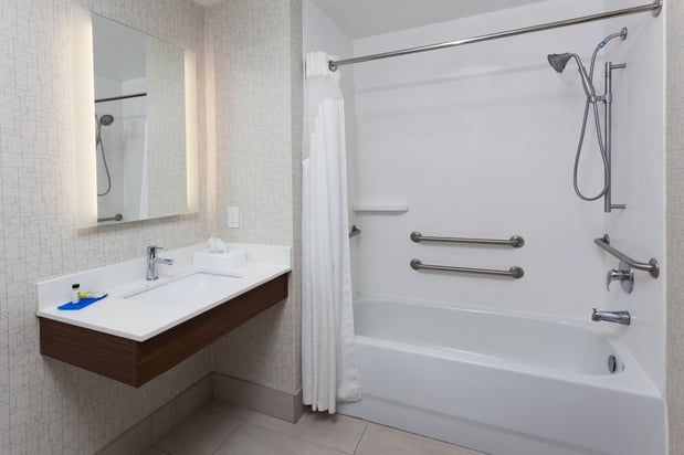 Images Holiday Inn Express & Suites Dothan North by IHG