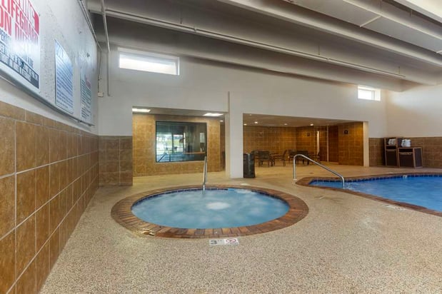 Images Best Western Plus Midwest Inn