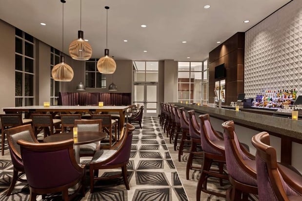 Images Hilton Garden Inn Charlotte/SouthPark