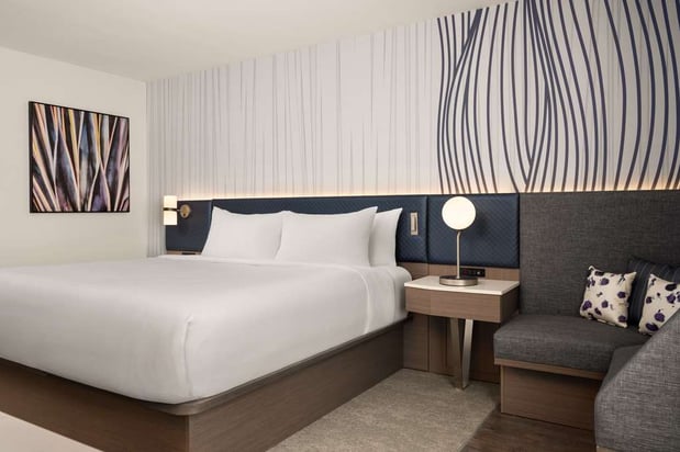 Images Hotel Lela Wilmington, Tapestry Collection by Hilton