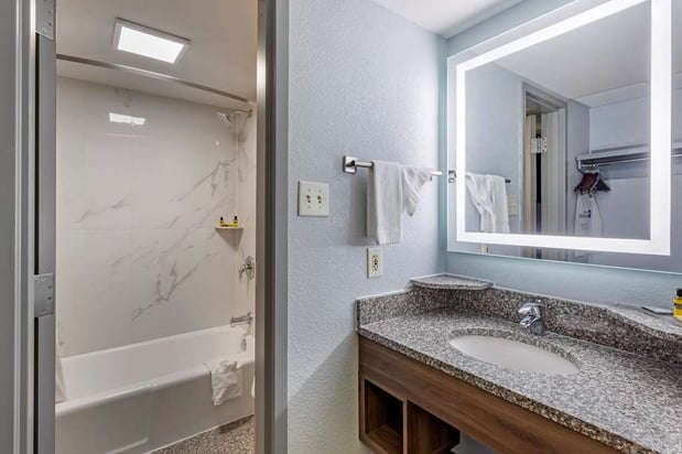 Images Best Western Plus St. Louis West-Westport