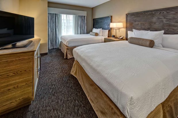Images Black Fox Lodge Pigeon Forge, Tapestry Collection by Hilton