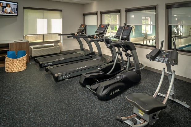 Images Holiday Inn Express & Suites Charleston NW - Cross Lanes by IHG