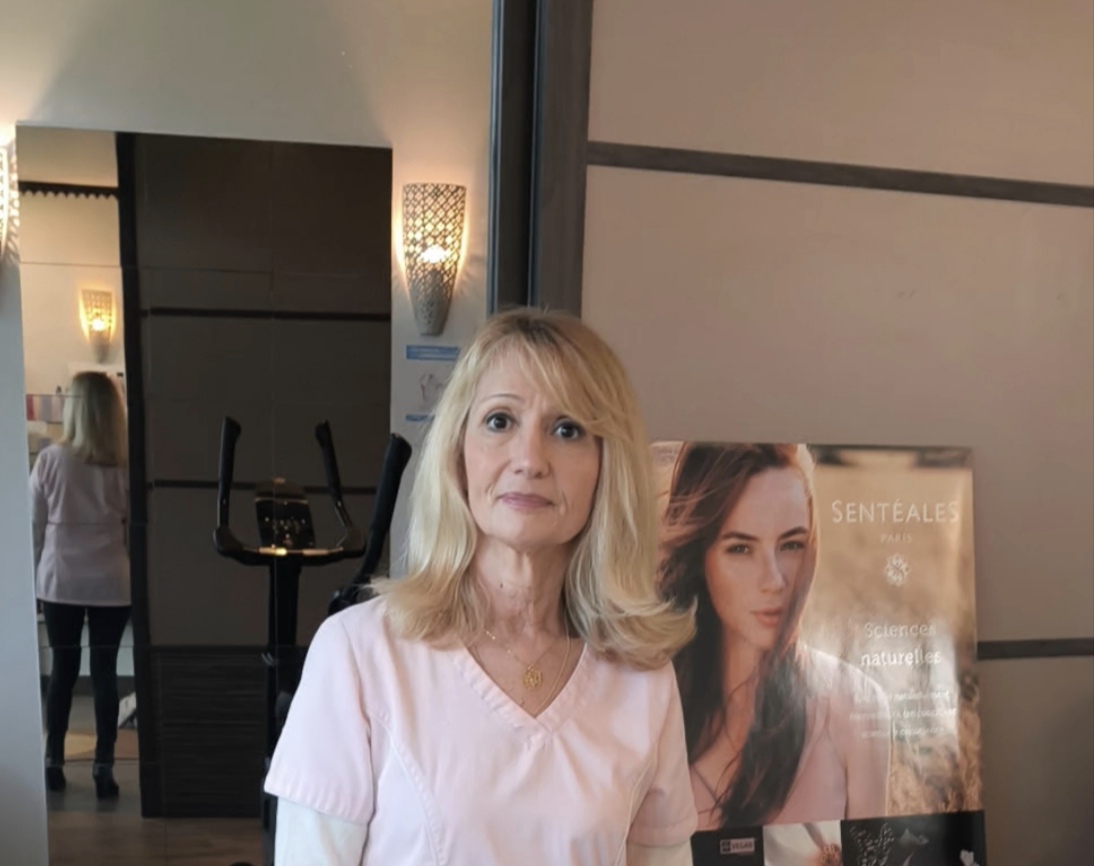 Distinction de Maitre Artisan depuis 2025, 35 ans d'expérience dans la beauté, la minceur et les soins énergétiques* Distinction de Maitre Artisan depuis 2025, 35 ans d'expérience dans la beauté, la minceur et les soins énergétiques*