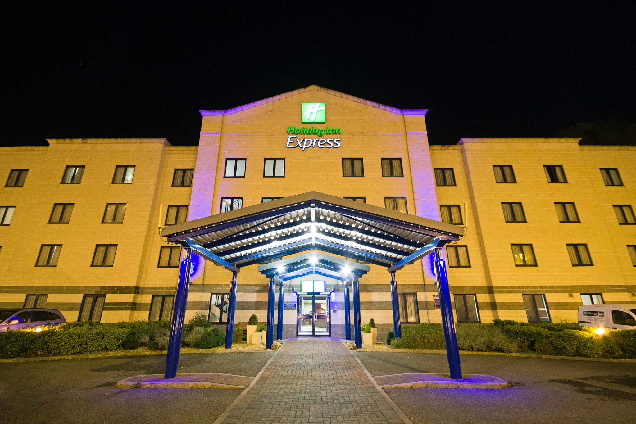 Holiday Inn Express Poole, an IHG Hotel Poole 01202 649222