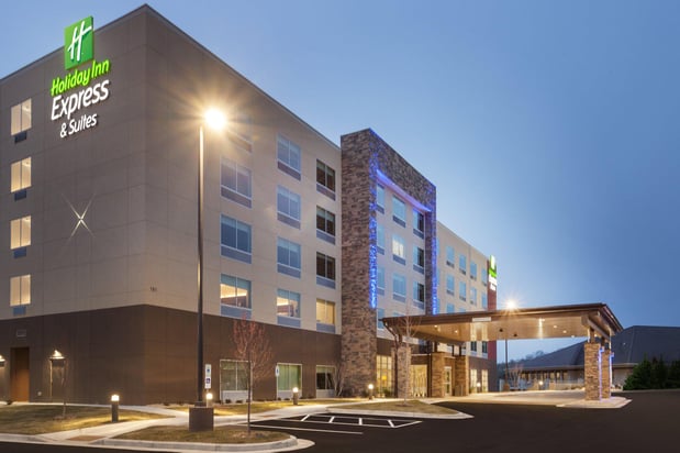 Images Holiday Inn Express & Suites Hudson I-94 by IHG