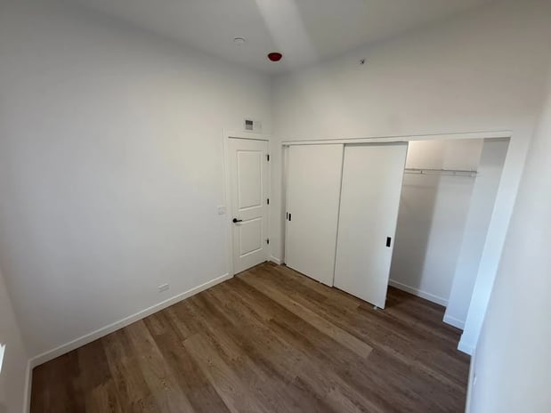 Images The Nest at Lincoln Park West