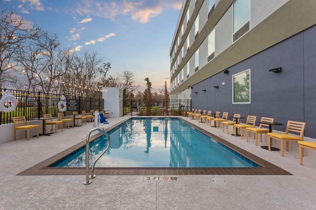 Images Home2 Suites by Hilton Lake Jackson