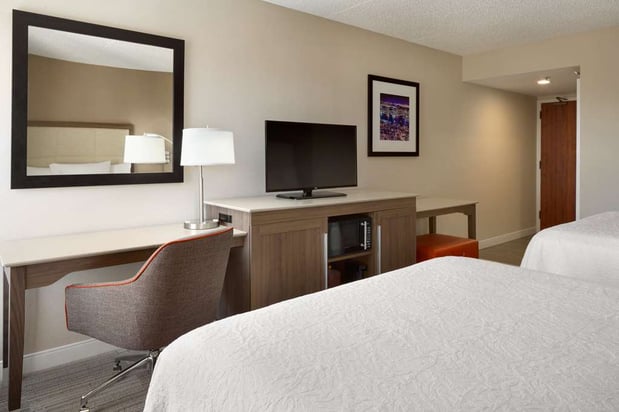 Images Hampton Inn Philadelphia/Mt. Laurel